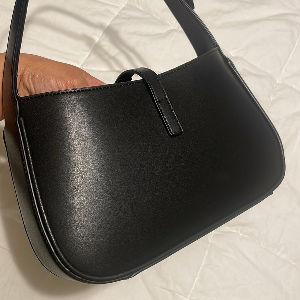 YSL - Picture 11 of 15